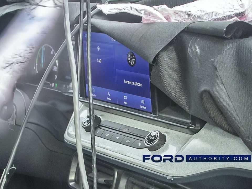 Interior da Ford Maverick é flagrado pela primeira vez